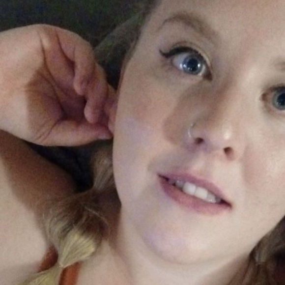 Meet your Posher, Amy - Picture 1 of 1